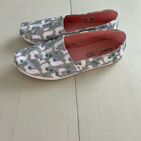 TOMS Alpargata Lovable Llama Print‎ Gray Flats Shoes Size 7 Wide - Picture 4 of 6